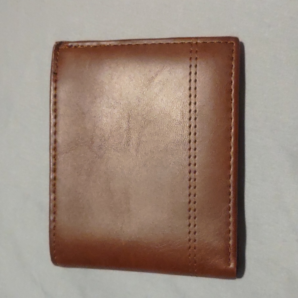 Goodfellow & Co. Leather Bifold Wallet